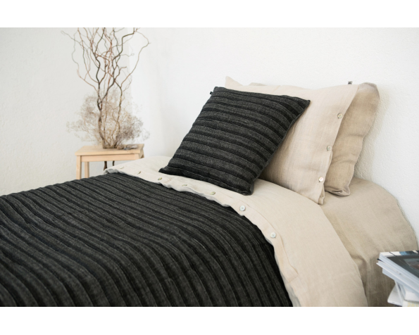 bed-cover-art-cl424t-50-linen-50-cotton-200x220-natural-black-with-borders-pillowcase-50x70-2_1573563286-47b90489e0e07f230766fe41e498b99c.jpg