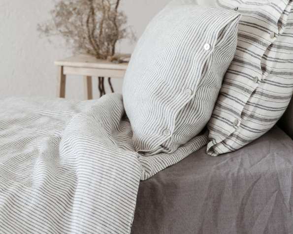 bed-linen-art-ll060t-100-linen-off-white-grey-blue-small-stripes-pillowcase-50x70-with-buttons-duvet-cover-140x200-2-copy_1573481001-60fb006a34cfbd727e27d05ca3c6aa6e.jpg