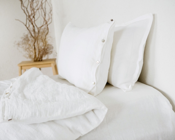 bed-linen-art-ll405bt-100-linen-bleached-pillowcase-50x70-duvet-cover-140x200-with-buttons-4-copy_1573556285-652e763b4e2837988610960850400960.jpg