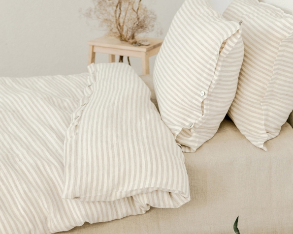 bed-linen-art-ll406t-100-linen-white-nat-stripes-pillowcase-50x70-duvet-cover-140x200-with-buttons-2_1573556439-c1b24c33bb20eba4c8f4799ec8dd250d.jpg