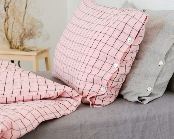 bed-linen-art-ll518t-100-linen-pink-black-checks-pillowcase-50x70-duvet-cover-140x200-with-buttons-2_1573556614-afecd82adb4acfff42bfe9445d2b1b7a.jpg