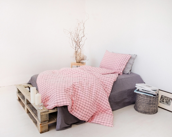 bed-linen-art-ll518t-100-linen-pink-black-checks-pillowcase-50x70-duvet-cover-140x200-with-buttons_1573556614-f0a2c862778bc674d0175afb9871a558.jpg
