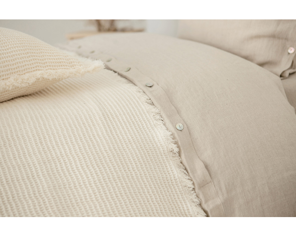 blanket-art-cl007t-50-linen-50-cotton-natural-170x150-pillowcase-46x46-with-fringes-2_1573563581-62b69abefaa5ff7689567f24e9caaa7e.jpg
