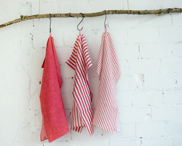 towel-art-ll500t-red-ll072dt-red-ll005dt-red-100-linen-50x70_1572964286-1c60c0a87a8709f088ce086ba34e8a5a.jpg